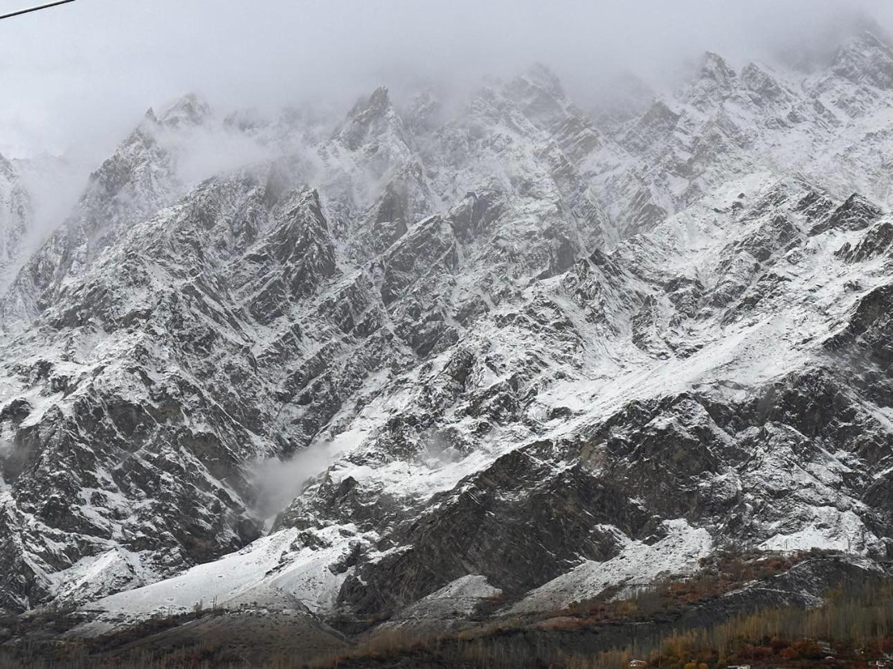 Backpackers Stories By Old Hunza Inn Karimabad  Extérieur photo